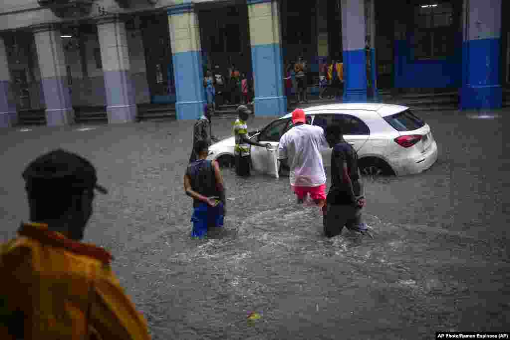 Inundaciones en La Habana el 3 de junio de 2022.