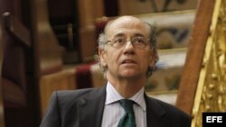 El diputado del PP Teófilo de Luis durante el pleno del Congreso.