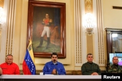 En la foto, Maduro, Diosdado Cabello, Vladimir Padrino Lopez y Remigio Ceballos.