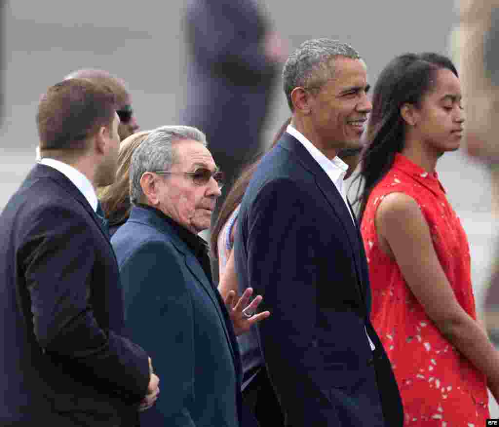 Raúl Castro no acudió a recibir al presidente estadounidense a su llegada al aeropuerto José Martí de La Habana, pero sí a despedirlo.