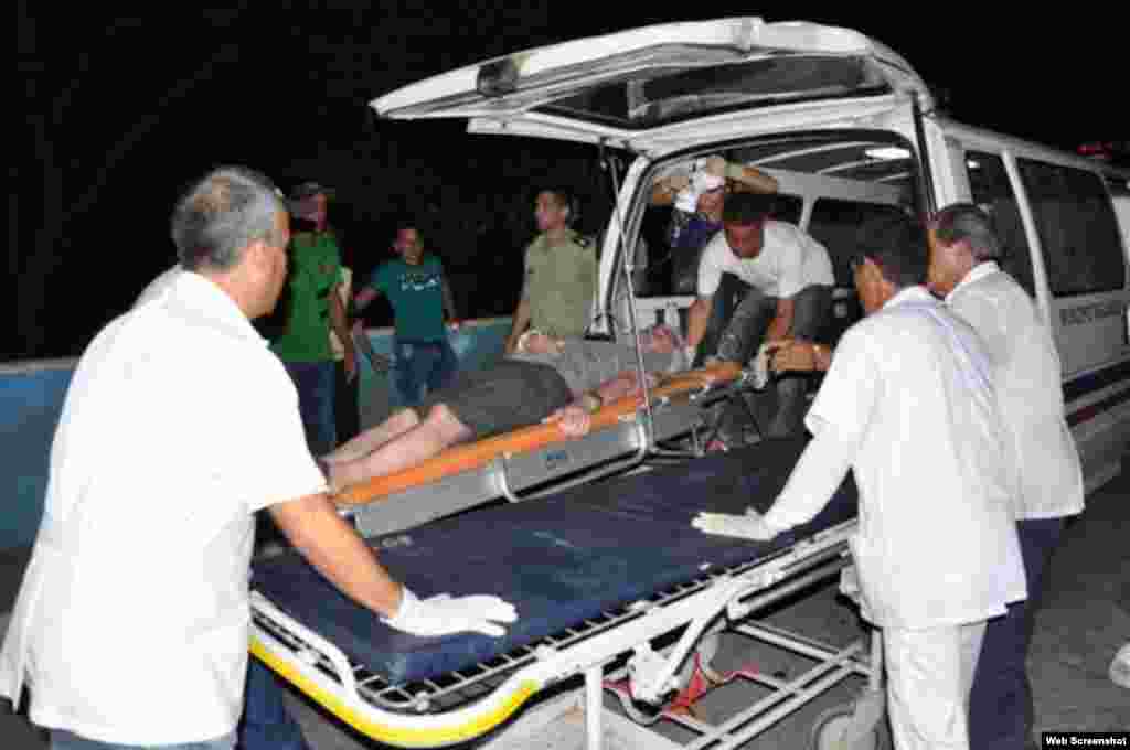 Los heridos fueron trasladados al hospital provinicial de Sancti Spíritus.