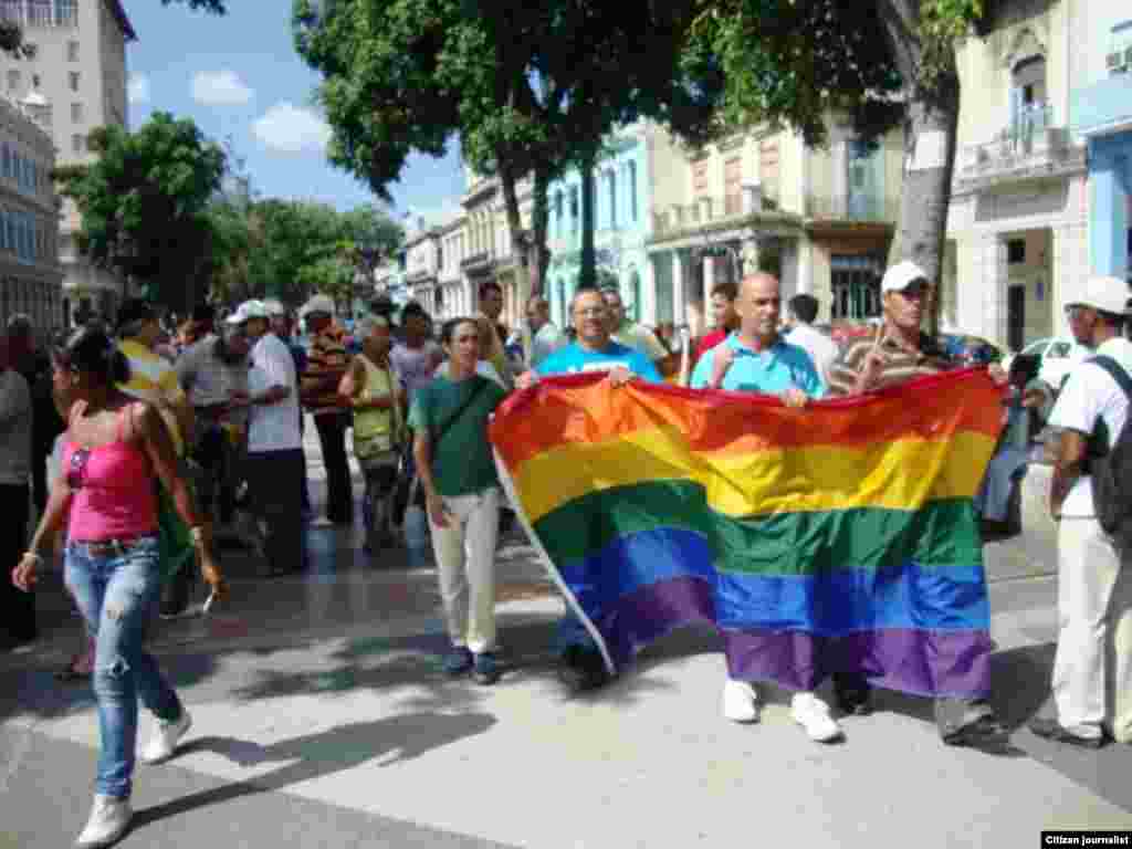 LGTB celebra Día del Orgullo Gay&nbsp; 