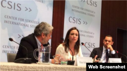 María Corina Machado en rueda de prensa.