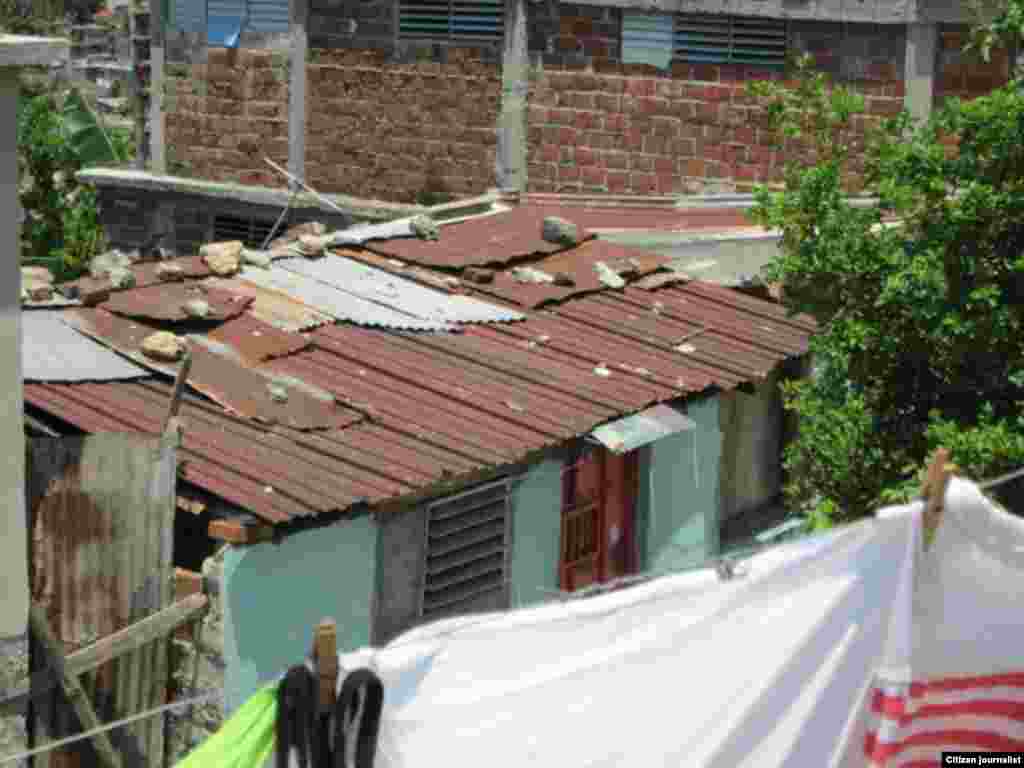 Recorrido por barrios de Santiago de Cuba @libertadorbrea