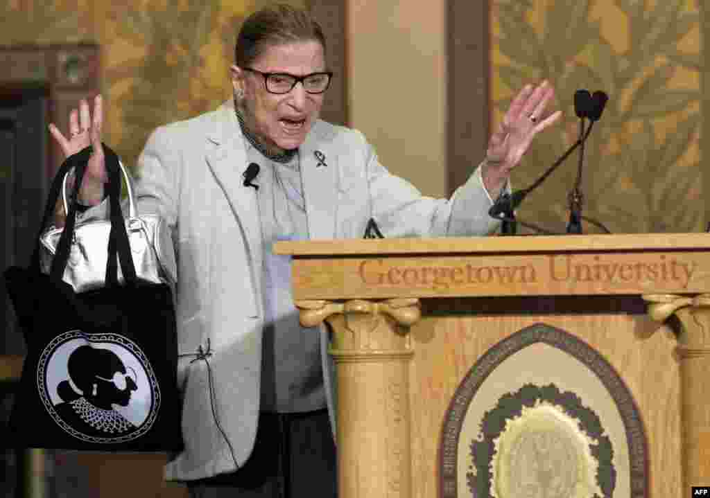 Ruth Ginsburg en la Universidad de Georgetown en Washington DC.